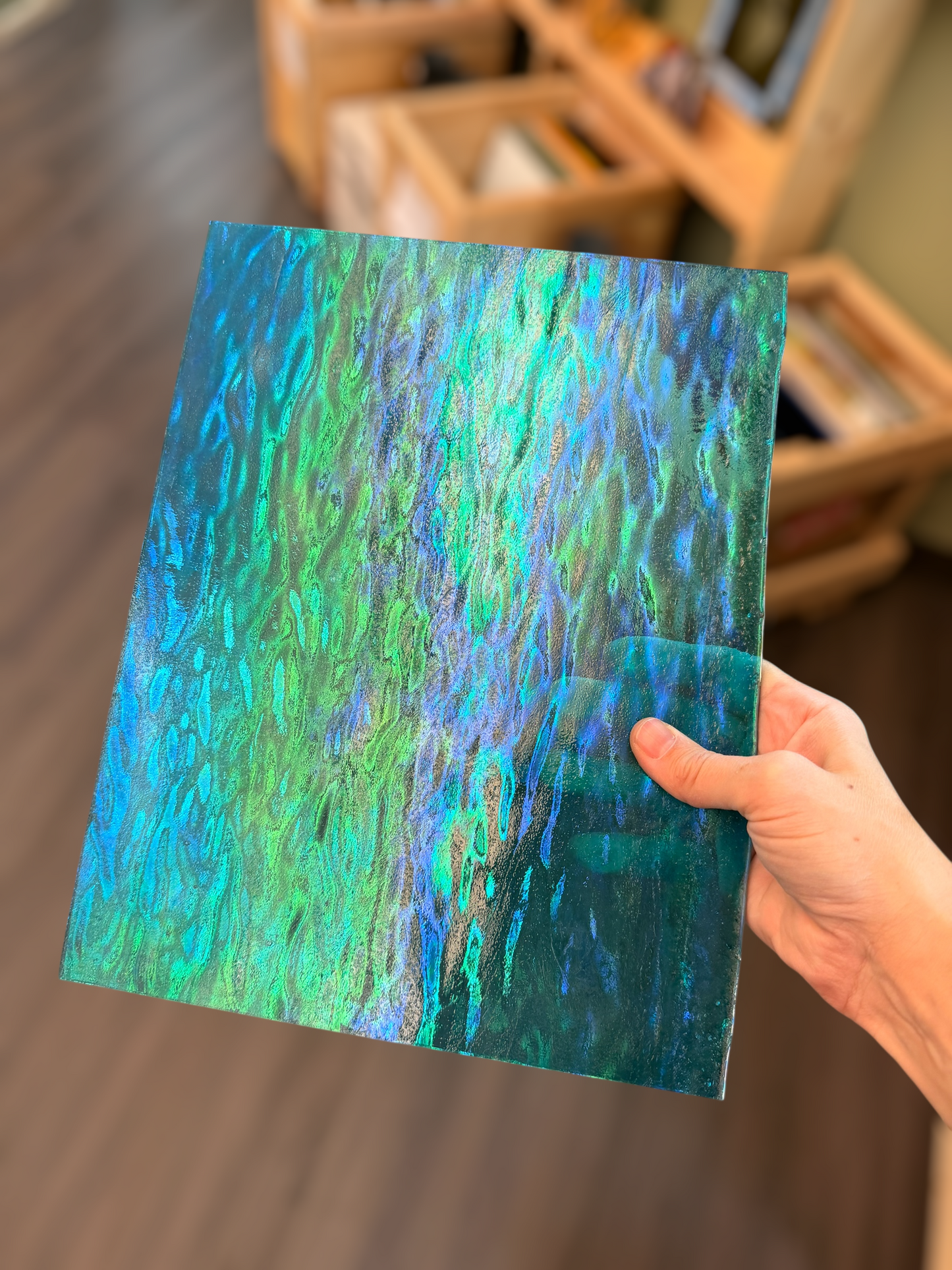 Mermaid Glass Irid 10"x12.5"