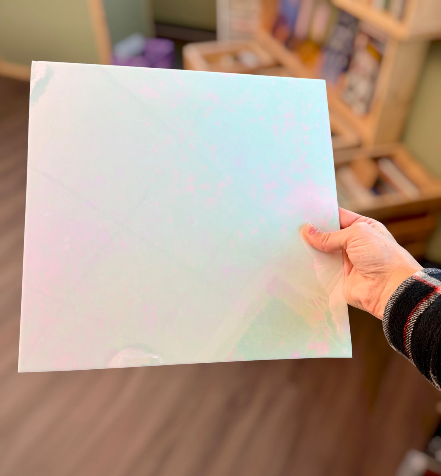Spectrum White Opal Irid