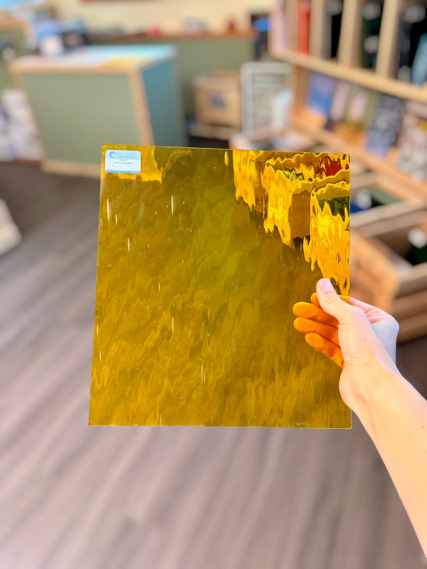 OG 96 | Yellow Waterglass