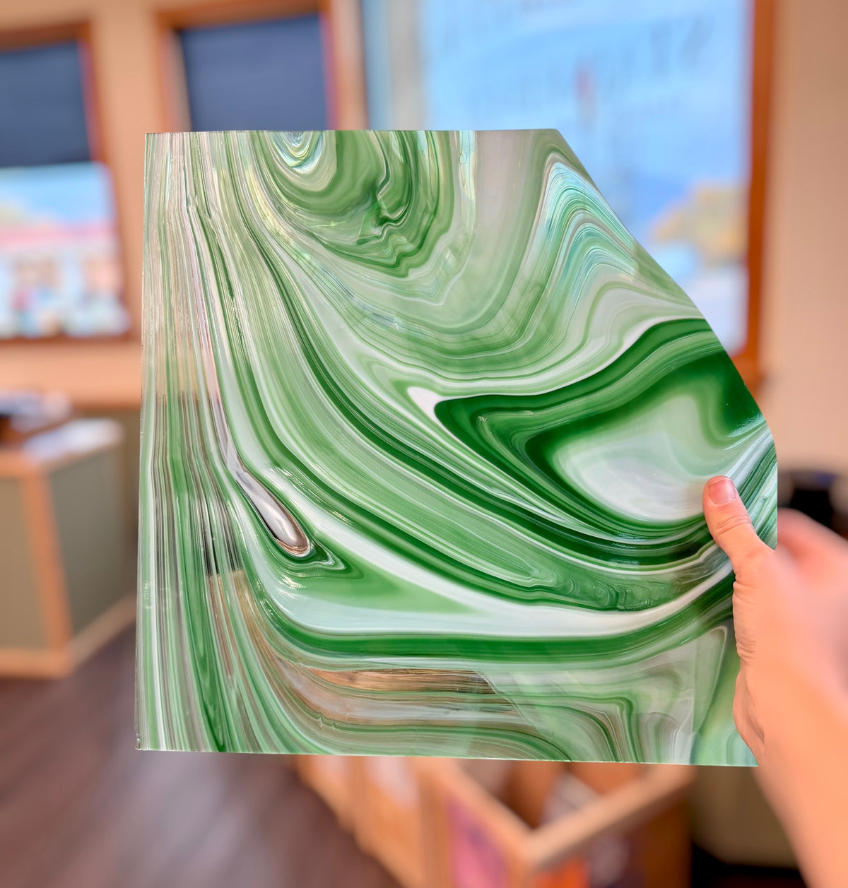 Spectrum | Green/White/Clear Baroque
