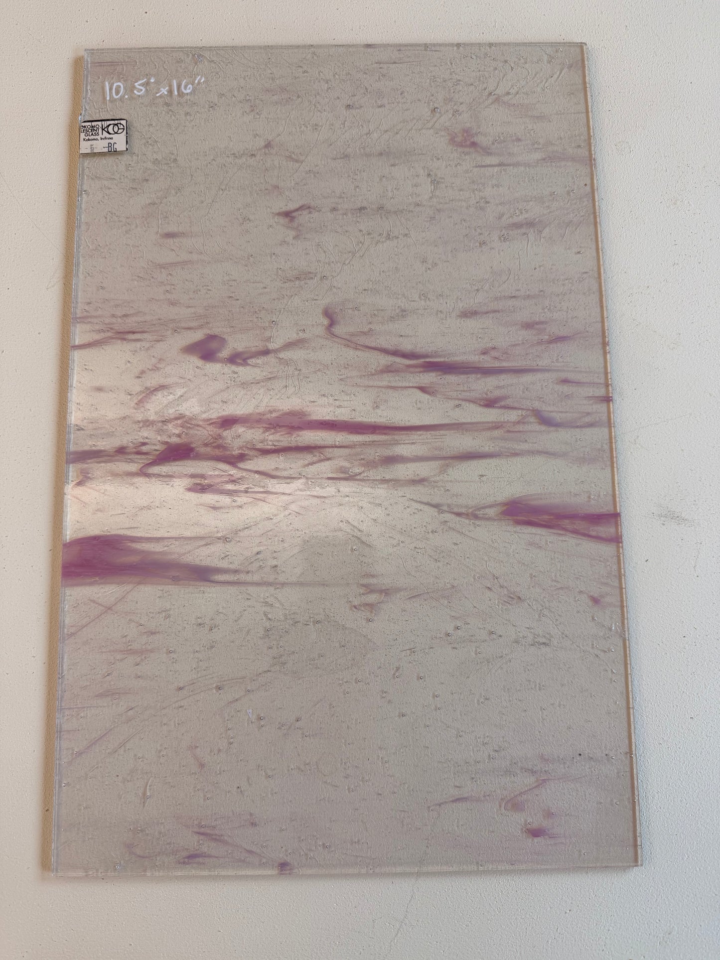 Kokomo Clear w/Pink streaks 10.5”x16”