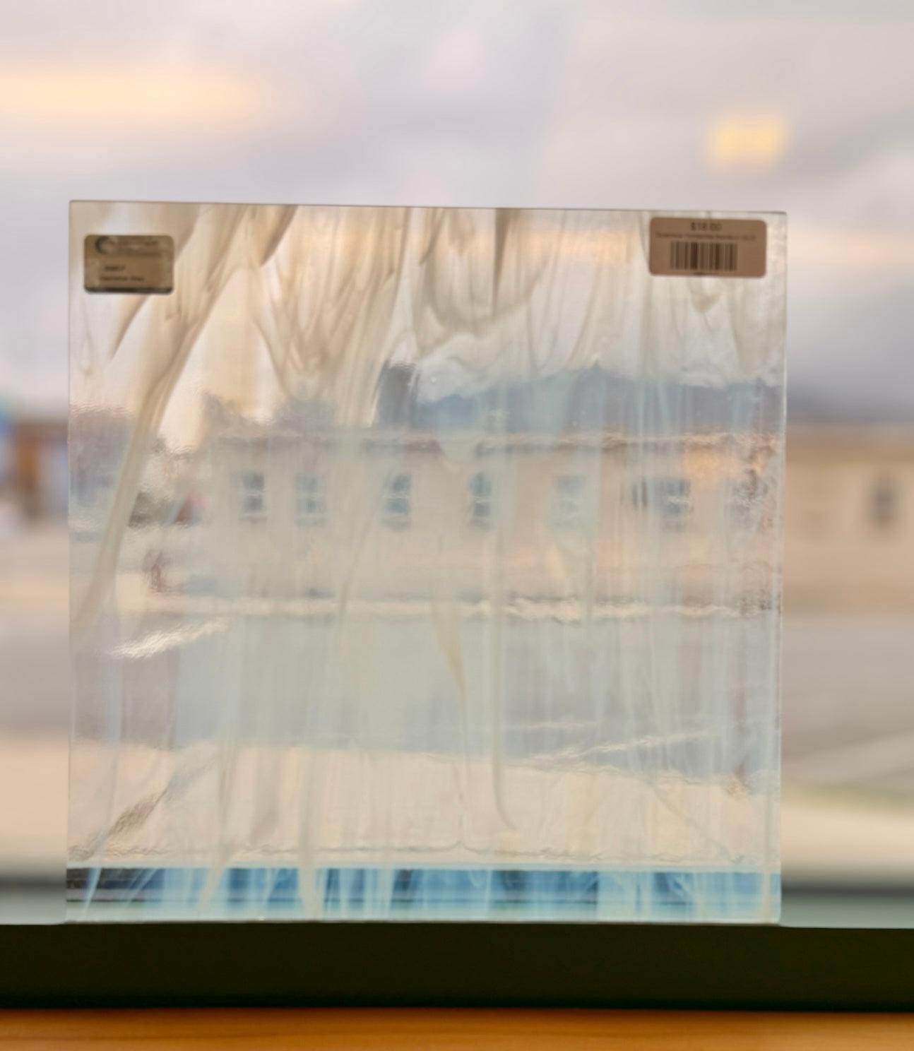 OGT Clear/White Wispy 12”x12”