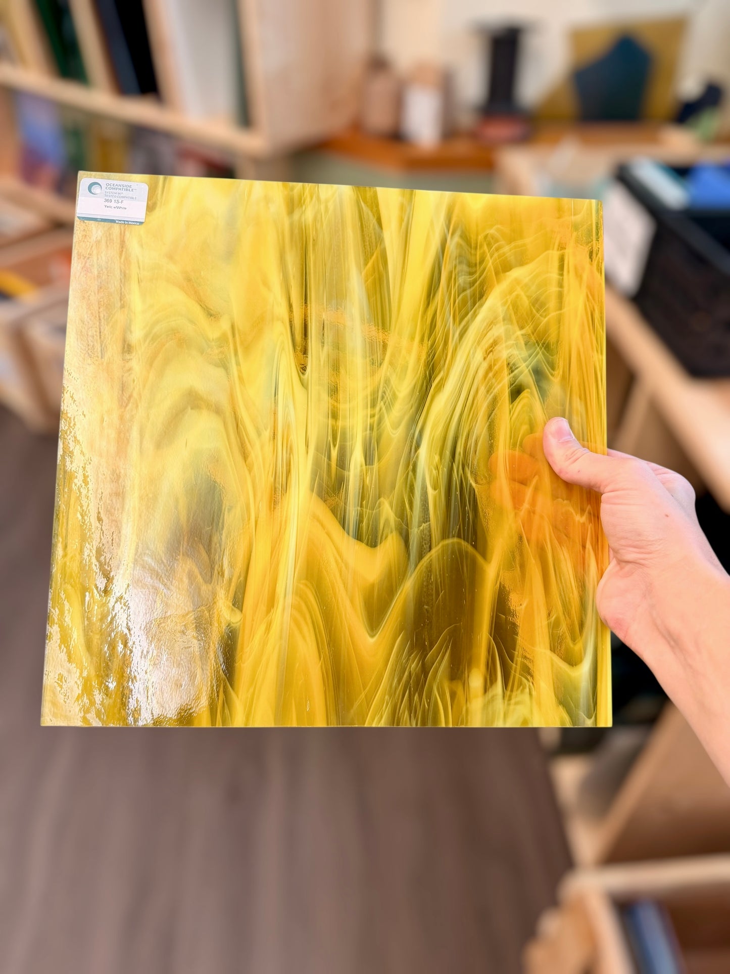Yellow/White