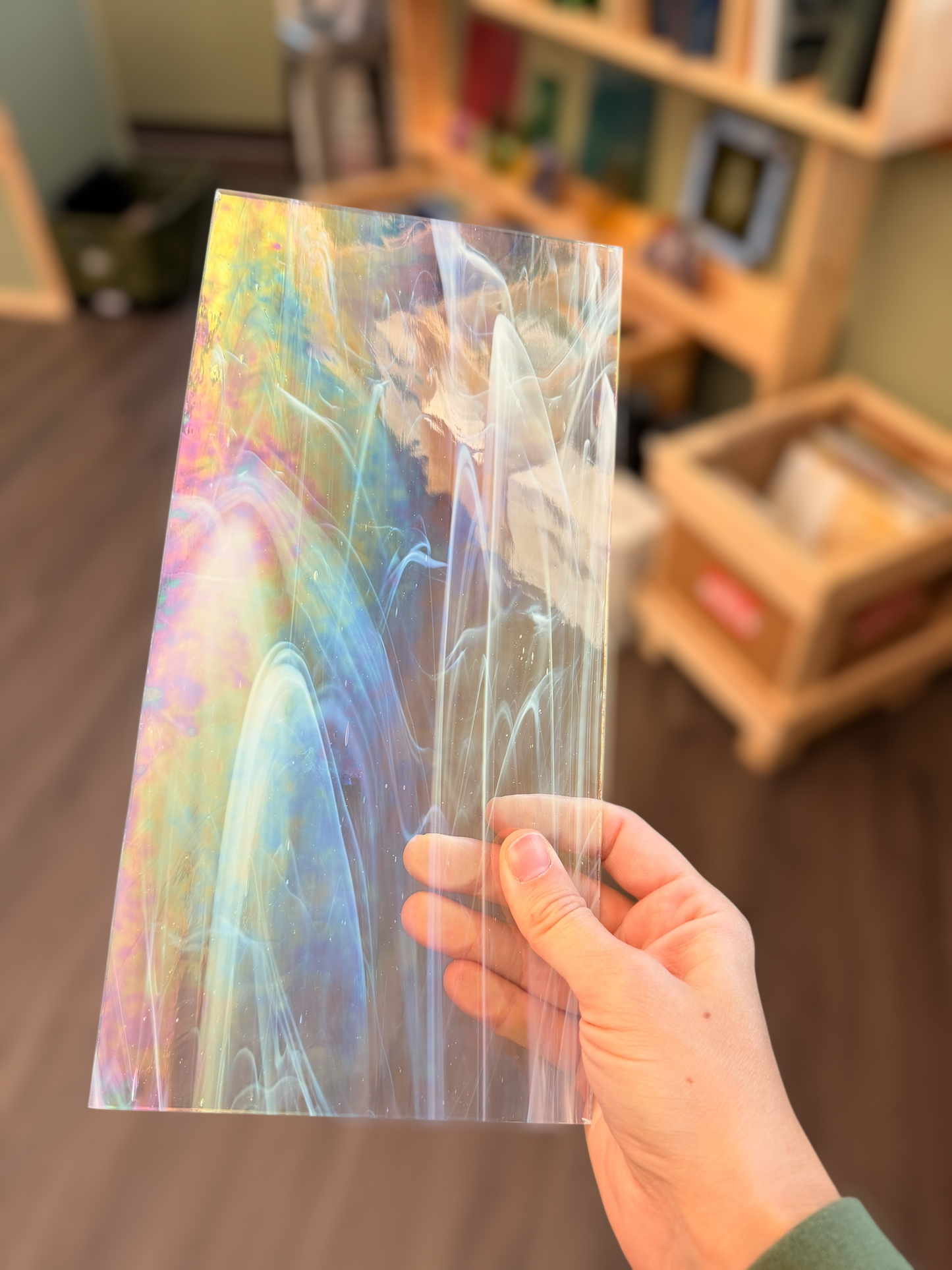 Spectrum White Wispy Irid 6"x12"