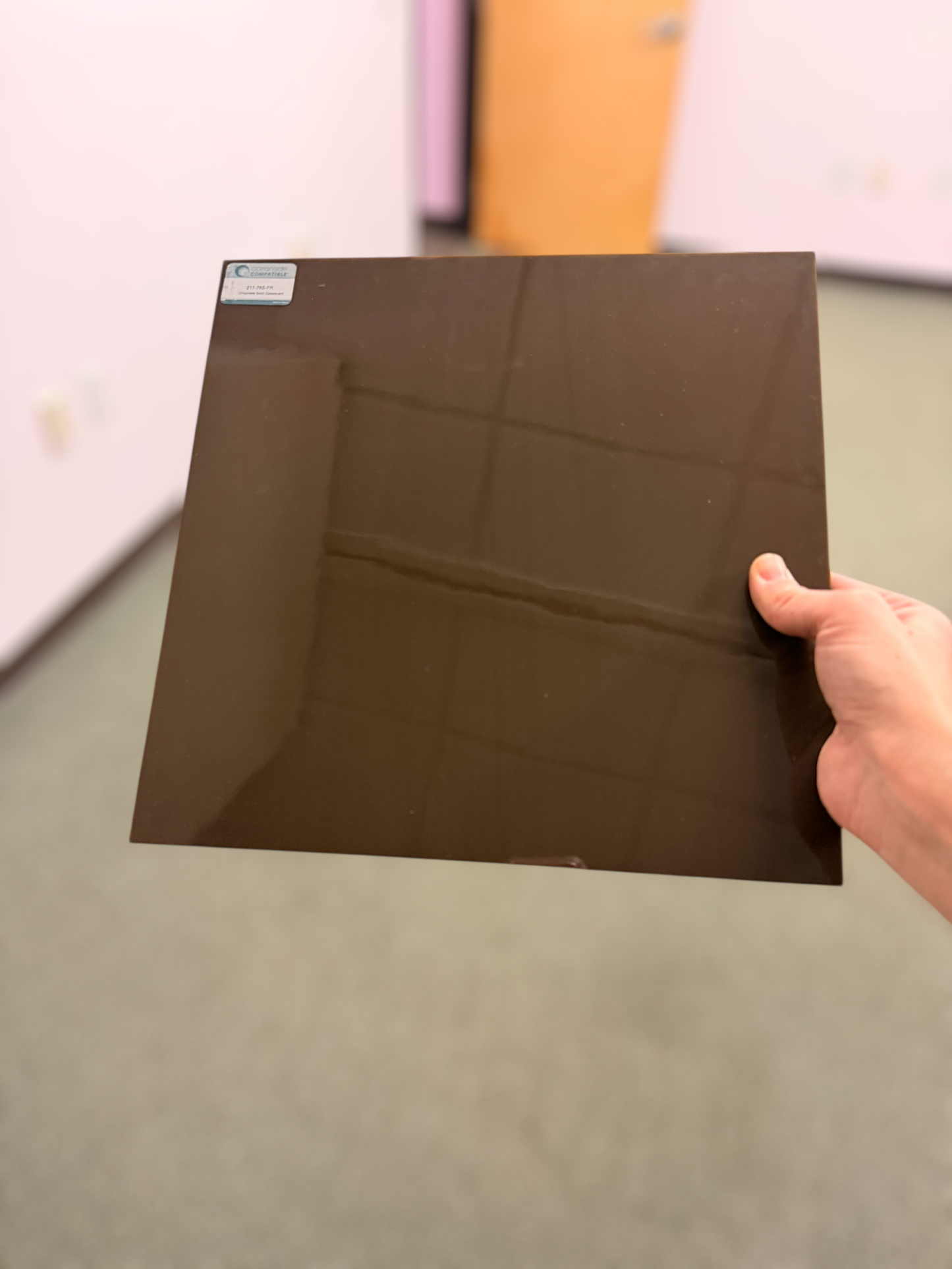Chocolate Solid Opalescent