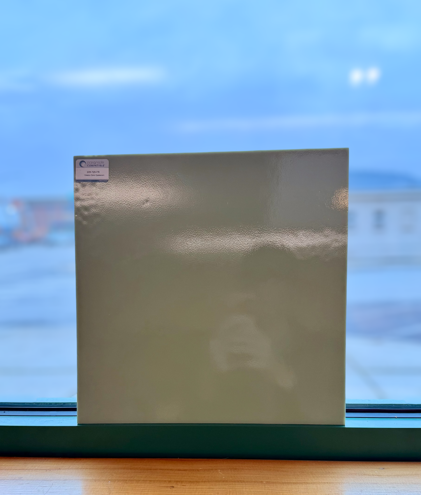 OG 96 | Celadon Solid Opalescent