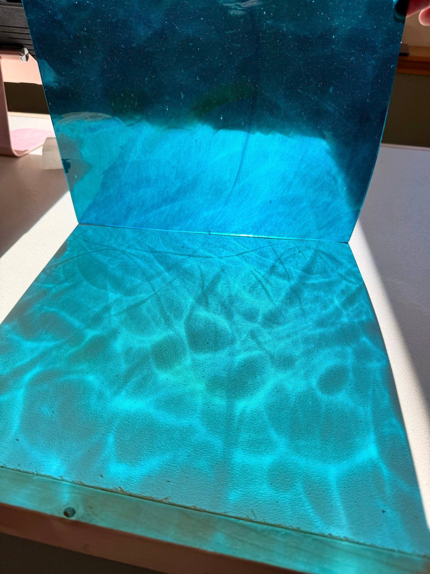 Fremont Antique Glass | S1 346 AV+G