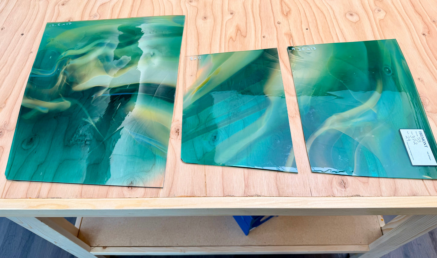 Fremont Antique Glass | S3 372 Sea Kelp Swirl