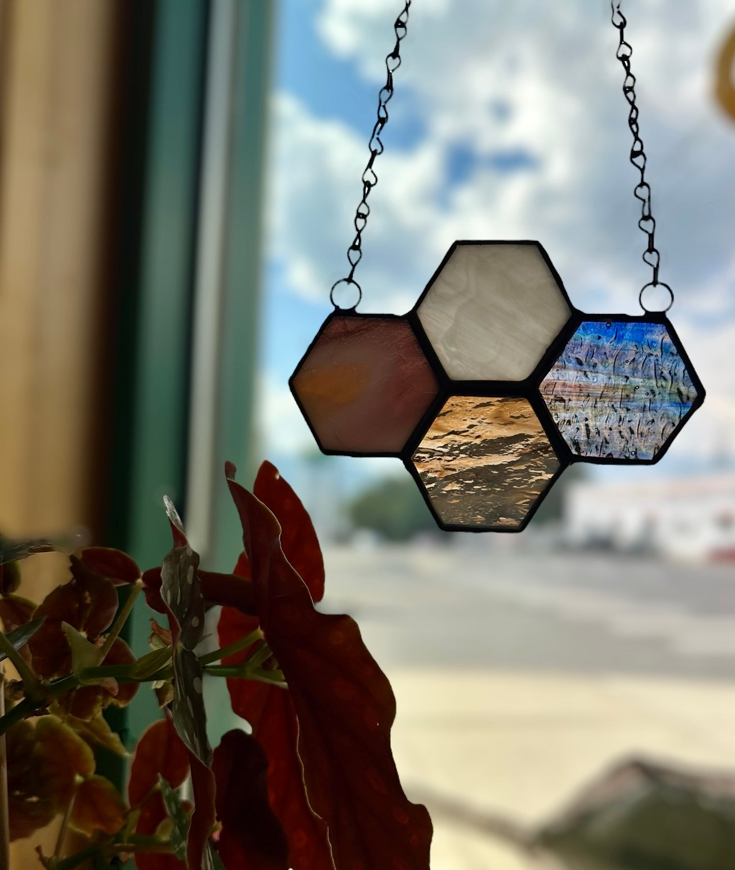 Quick & Crafty: Honeycomb Stained Glass Class