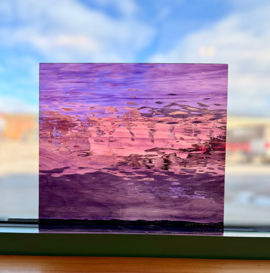 Deep Violet/Pale Purple Waterglass