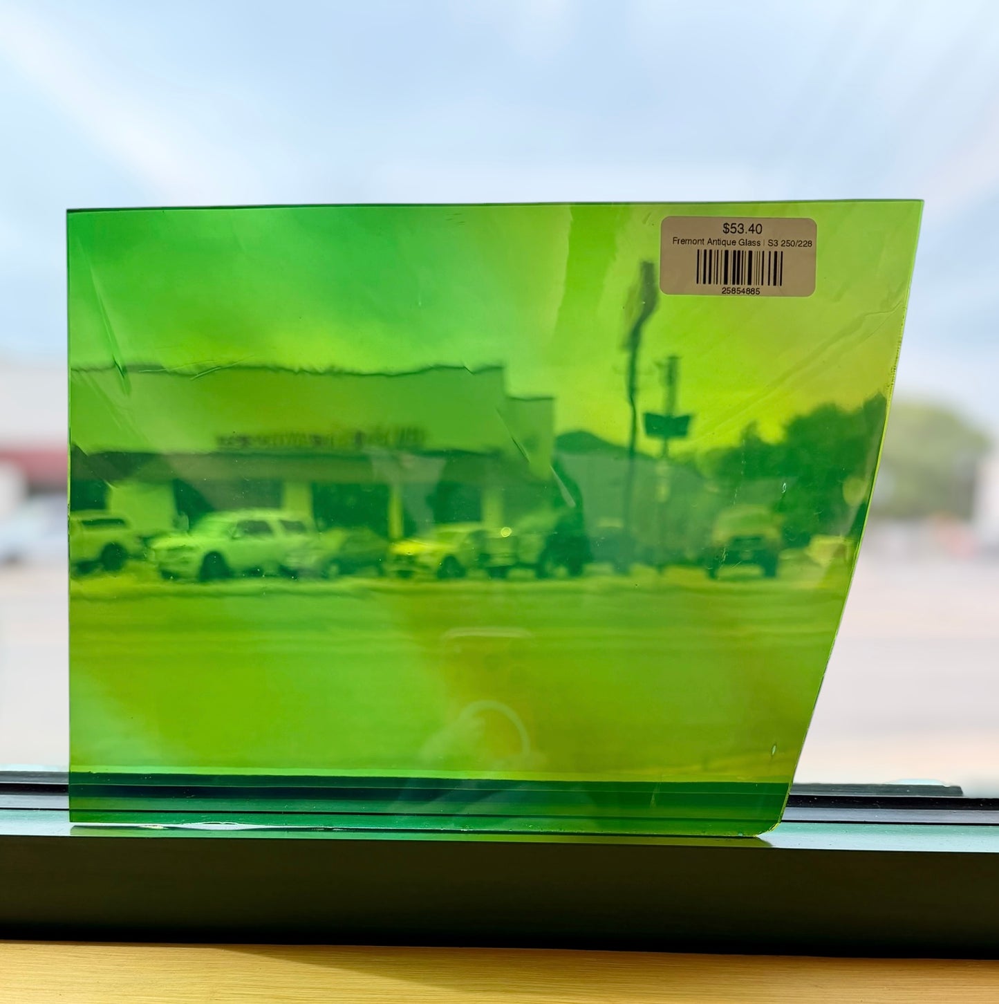 Fremont Antique Glass | S3 250/228