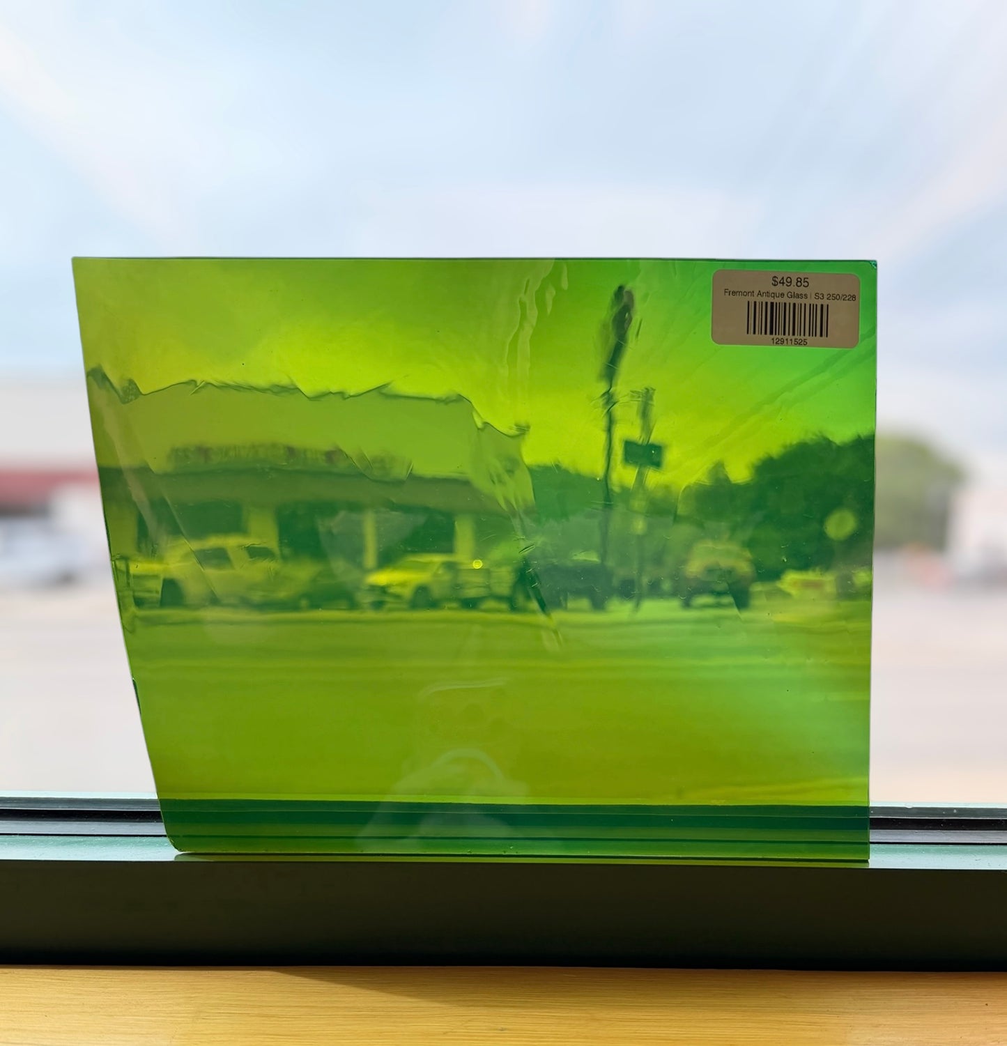 Fremont Antique Glass | S3 250/228