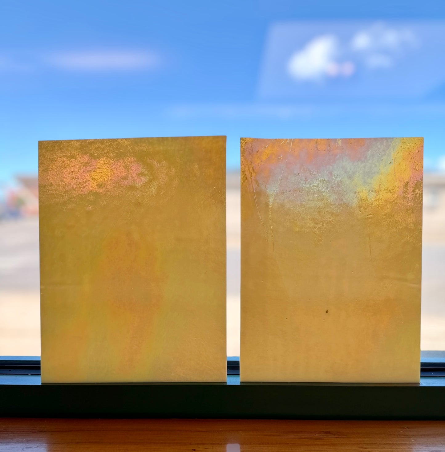 Oyster Pearl Luminescent Irid 8"x10"