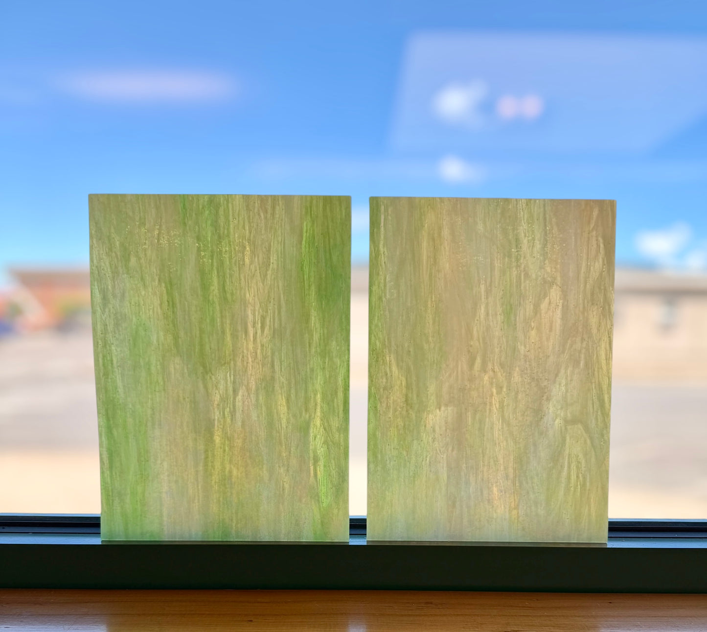 AG Opal Amber Green Irid 8"x10"