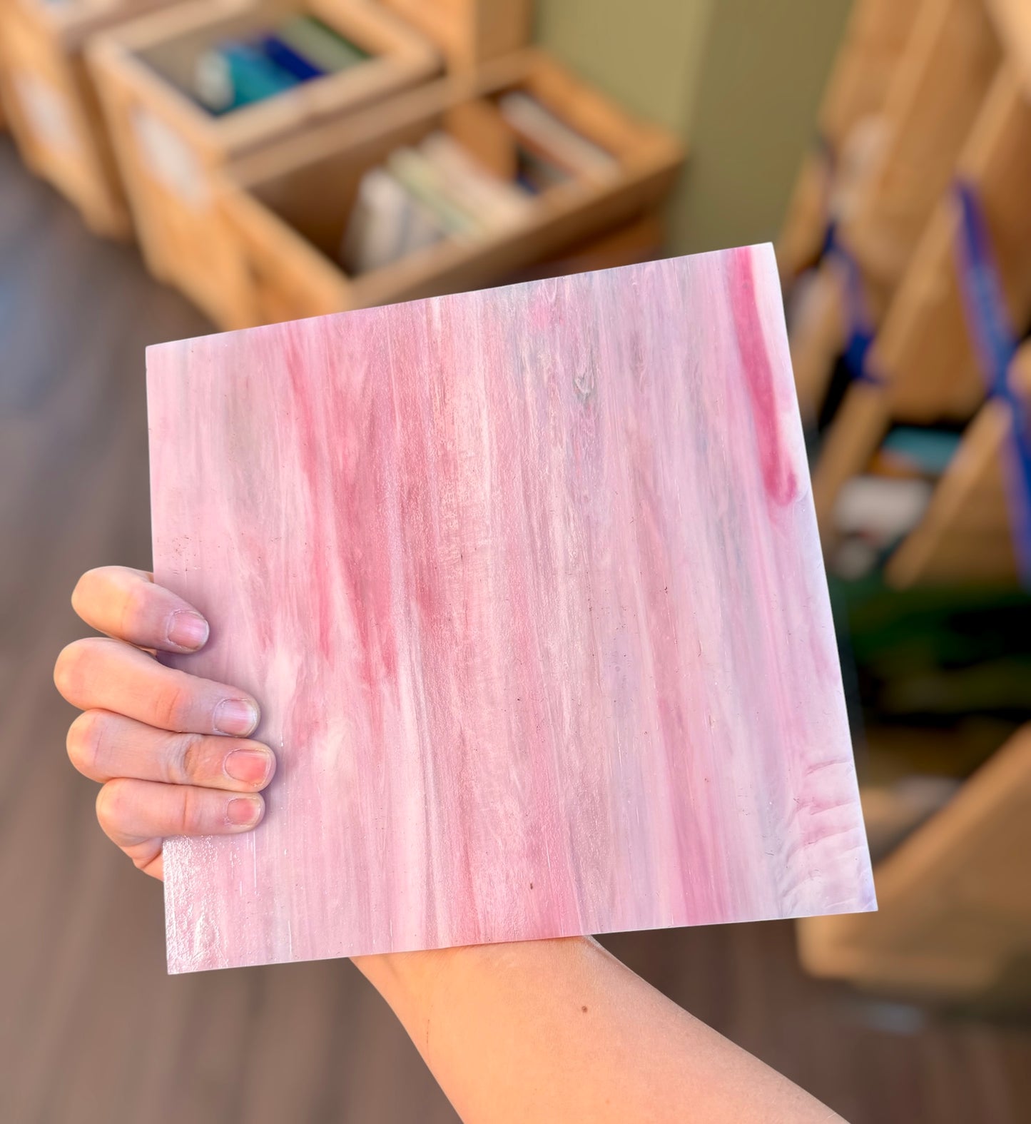 Armstrong Clear/Opal Pink Irid 8"x8"