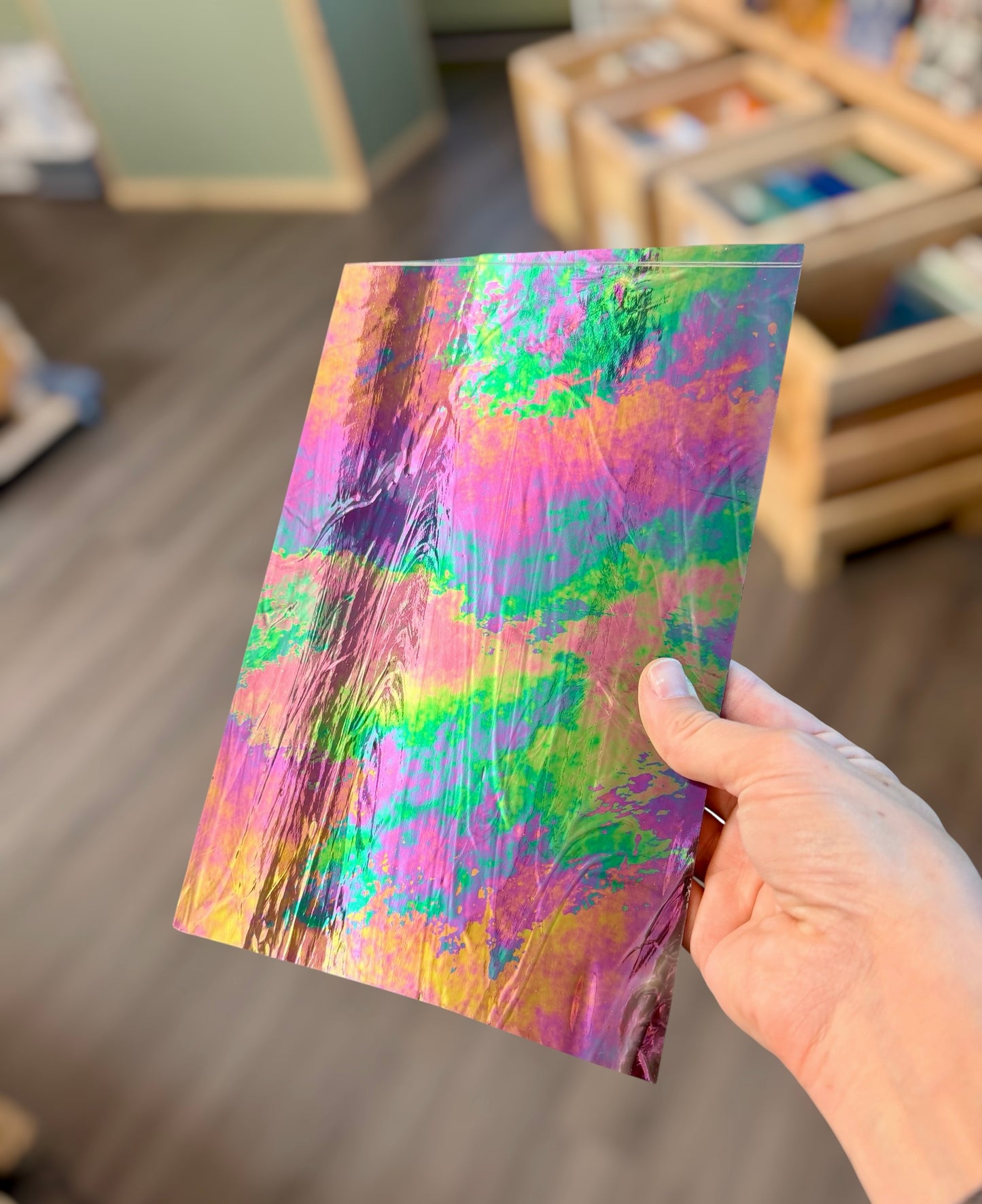 Spectrum |  Dark Purple/Wht Wispy Irid 7"x10"