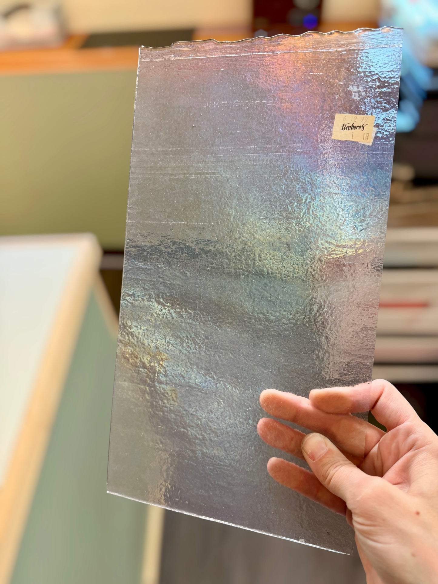 Vintage Uroboros | Light Mauve Irid 7"x12.5"