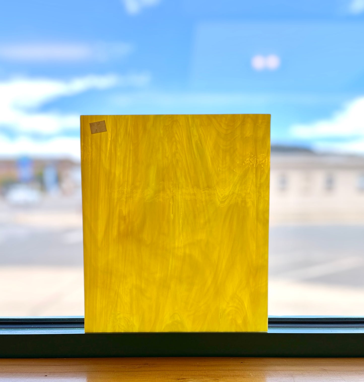 Spectrum | Yellow/Wht Translucent