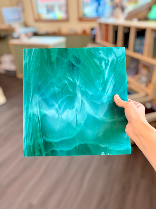 Spectrum | Teal/White Wispy