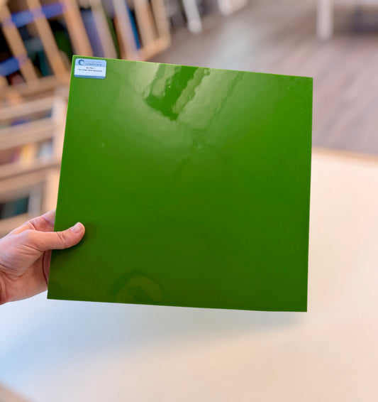 OG 96 | Fern Green Solid Opalescent