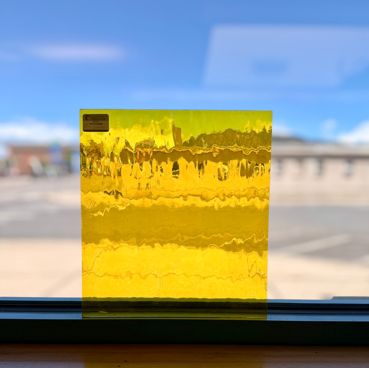 OG 96 | Yellow Waterglass
