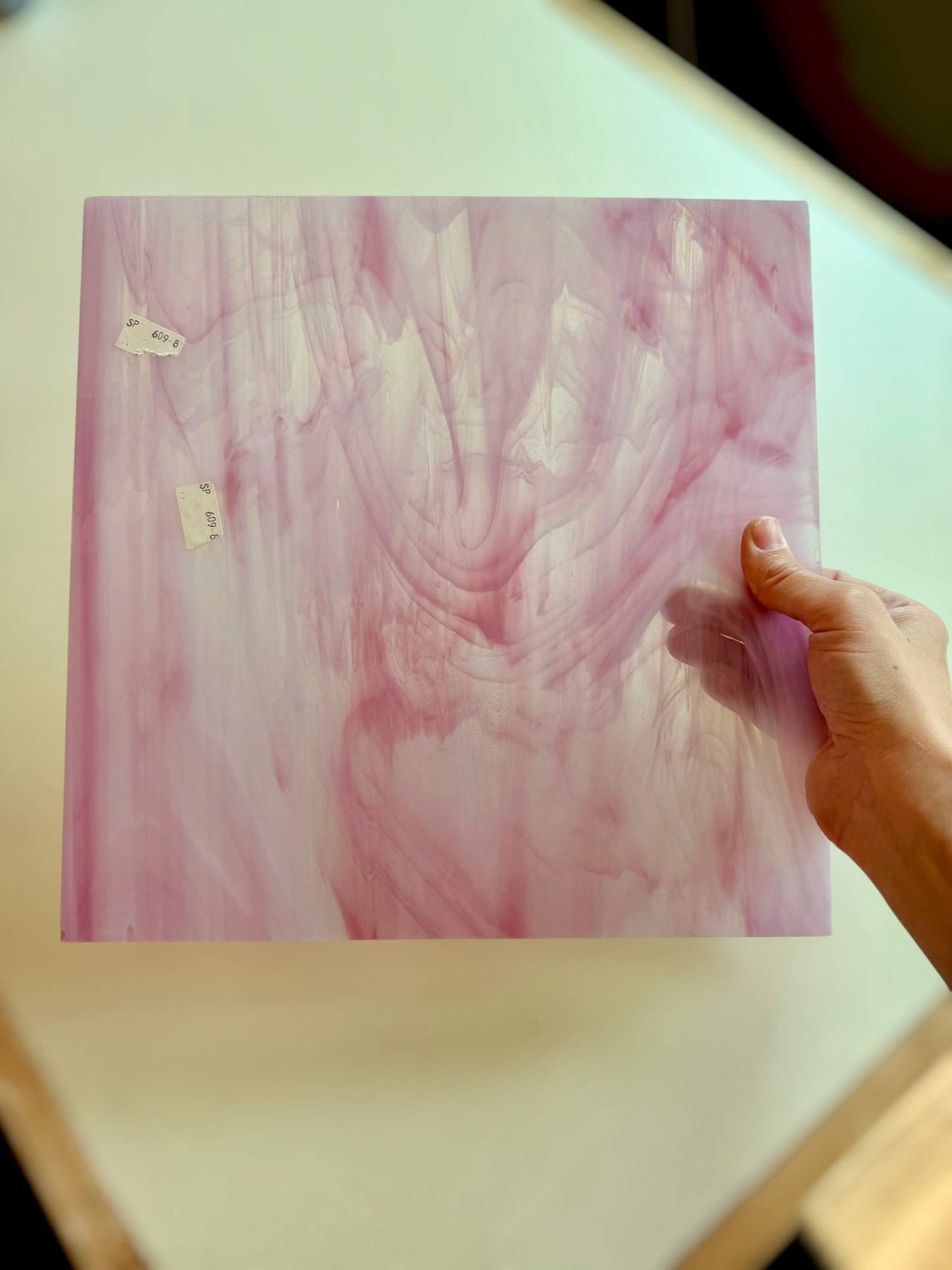 Spectrum | Clear White Gold Pink Wispy
