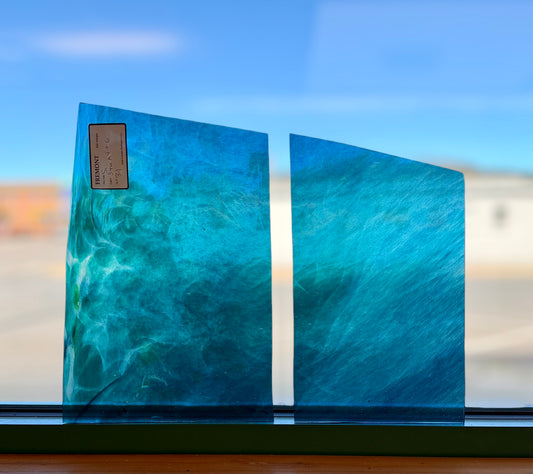Fremont Antique Glass | S1 346 AV+G