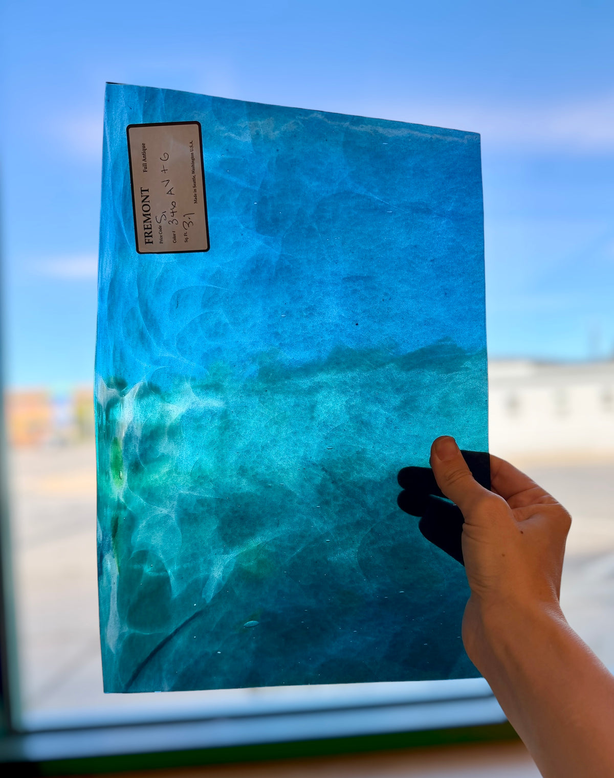 Fremont Antique Glass | S1 346 AV+G