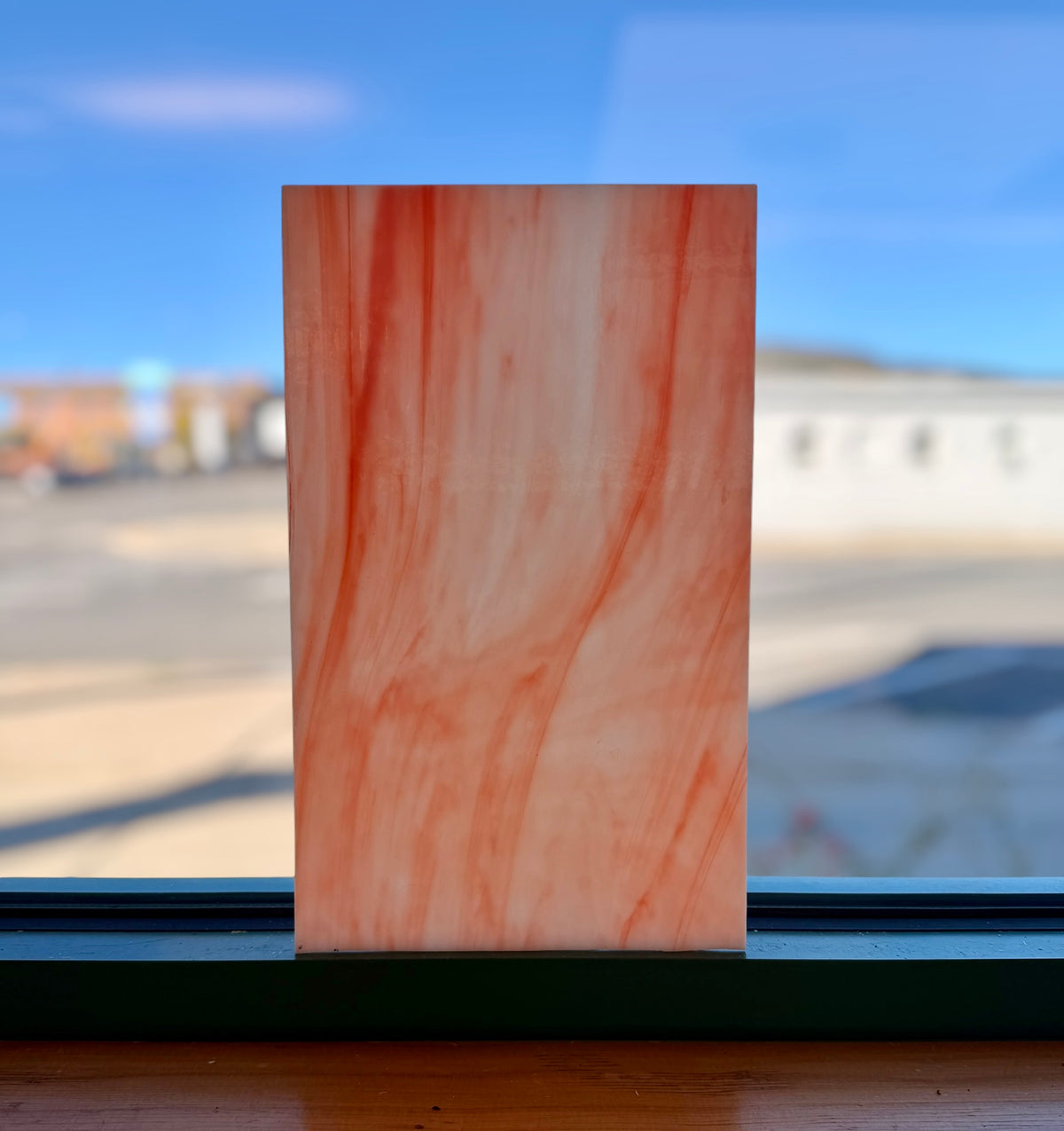 Wissmach | Salmon/White Opal
