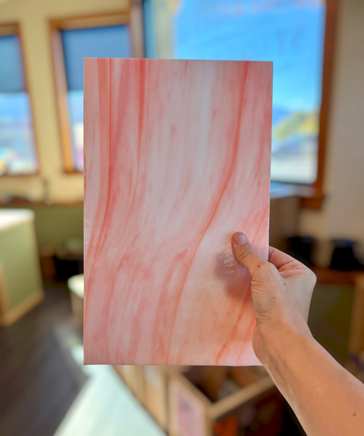 Wissmach | Salmon/White Opal